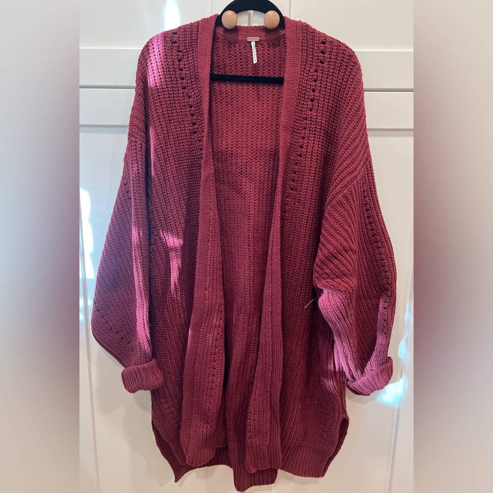 FREE PEOPLE  NIGHTINGALE CARDI, CABERNET, XL, NWOT. - Picture 4 of 13